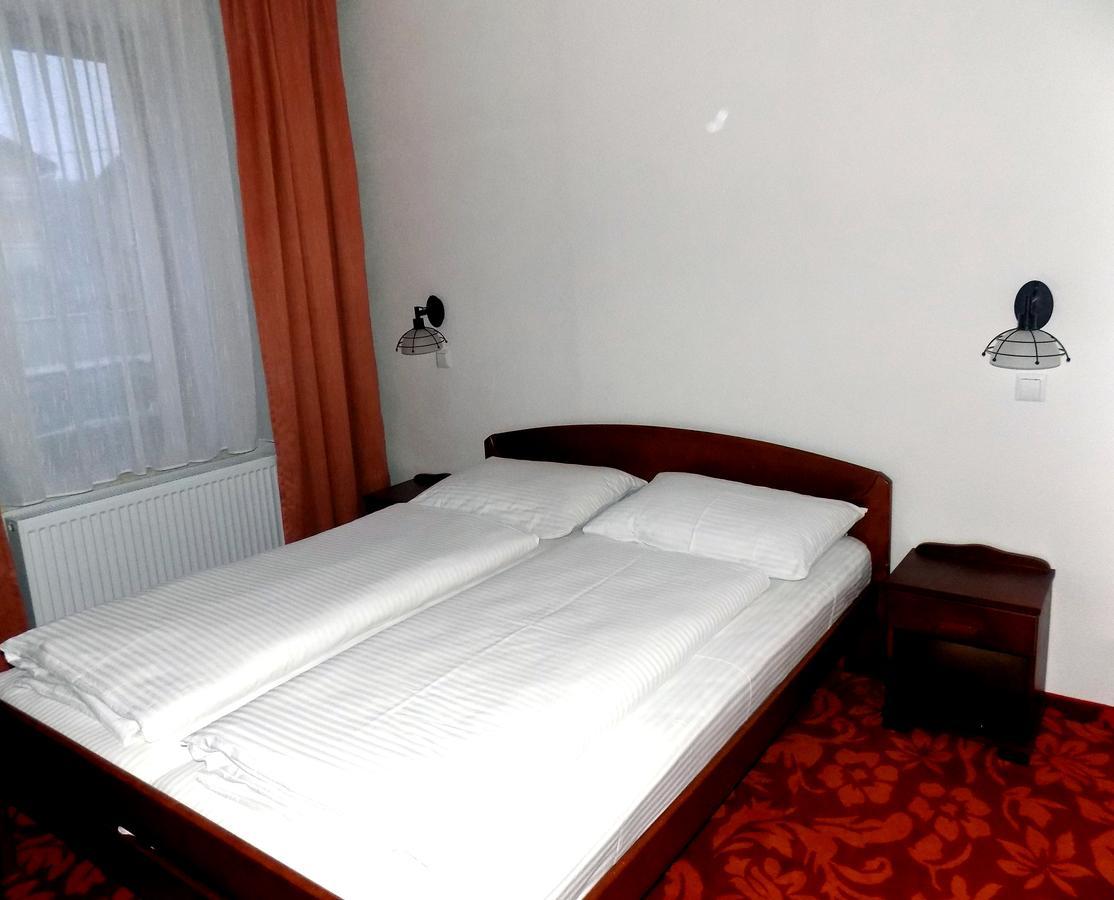 Hotel Knez Kupres (Canton 10) Exterior foto
