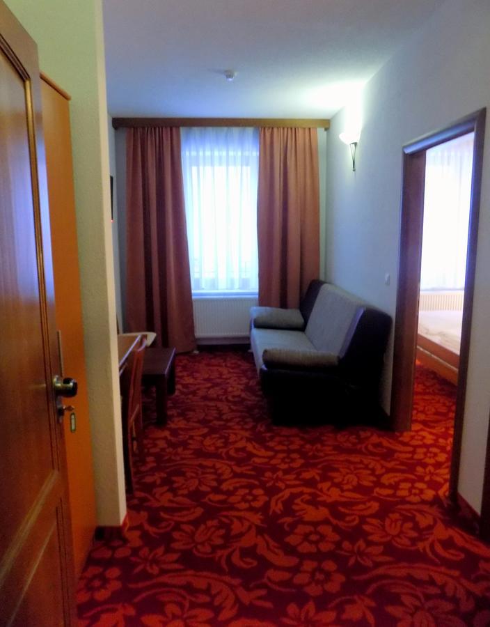 Hotel Knez Kupres (Canton 10) Exterior foto