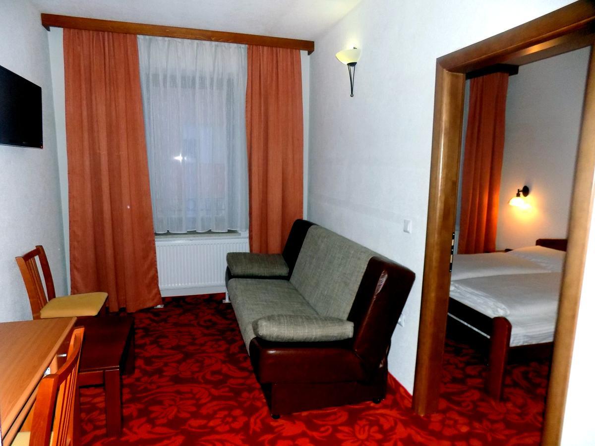 Hotel Knez Kupres (Canton 10) Exterior foto