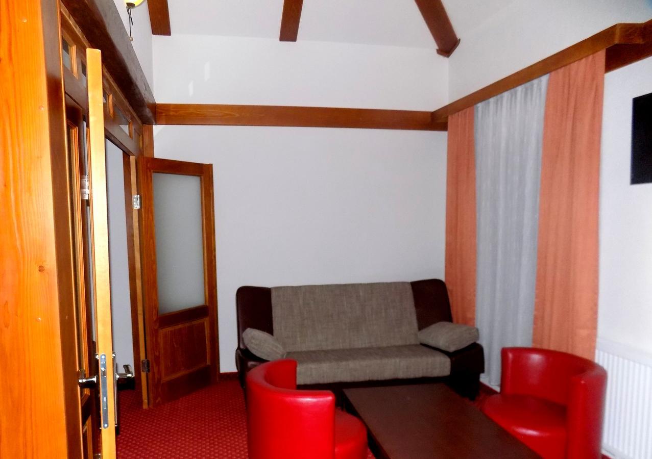 Hotel Knez Kupres (Canton 10) Exterior foto